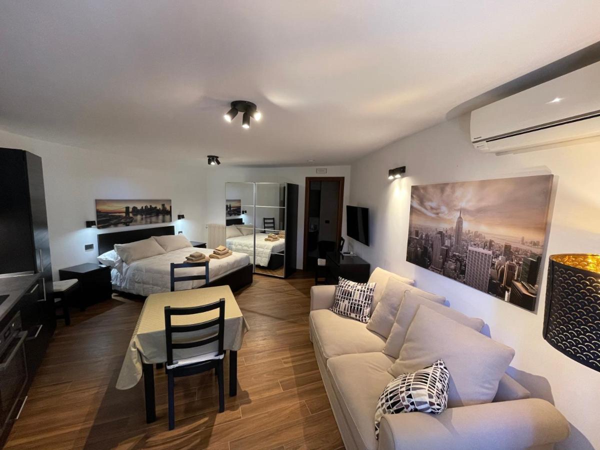 John Sea Suites Giardini-Naxos Exterior foto