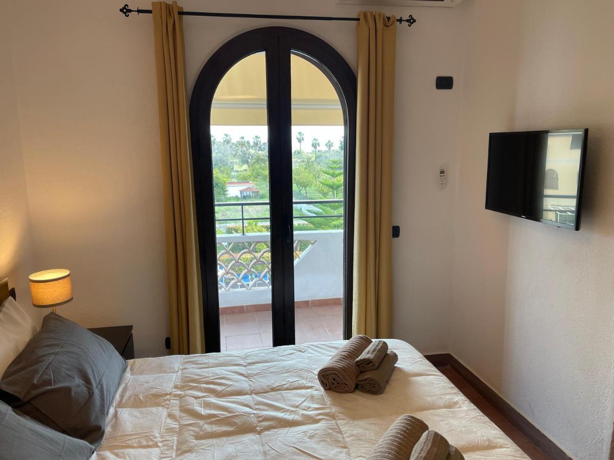 John Sea Suites Giardini-Naxos Exterior foto