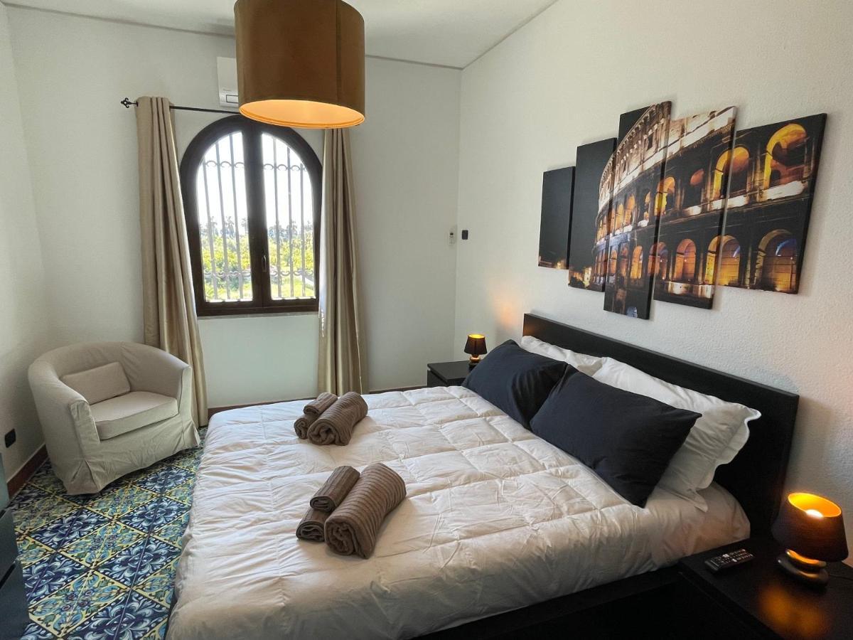John Sea Suites Giardini-Naxos Exterior foto